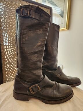 Frye Veronica Slouch Boot, Black, Size 8